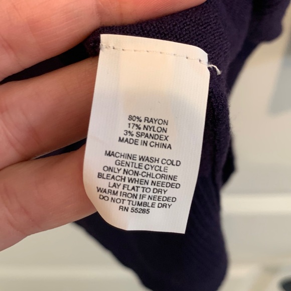 Express Sweater - NWT - Picture 9 of 11